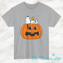 Load image into Gallery viewer, Pumpkin Snoopy T-shirt
