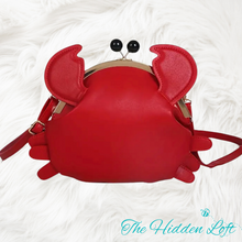 Load image into Gallery viewer, Crab Purse