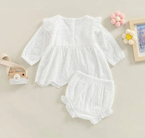 Eyelet Bloomer Baby Outfit