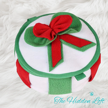 Load image into Gallery viewer, Christmas Present Snuffle Mat
