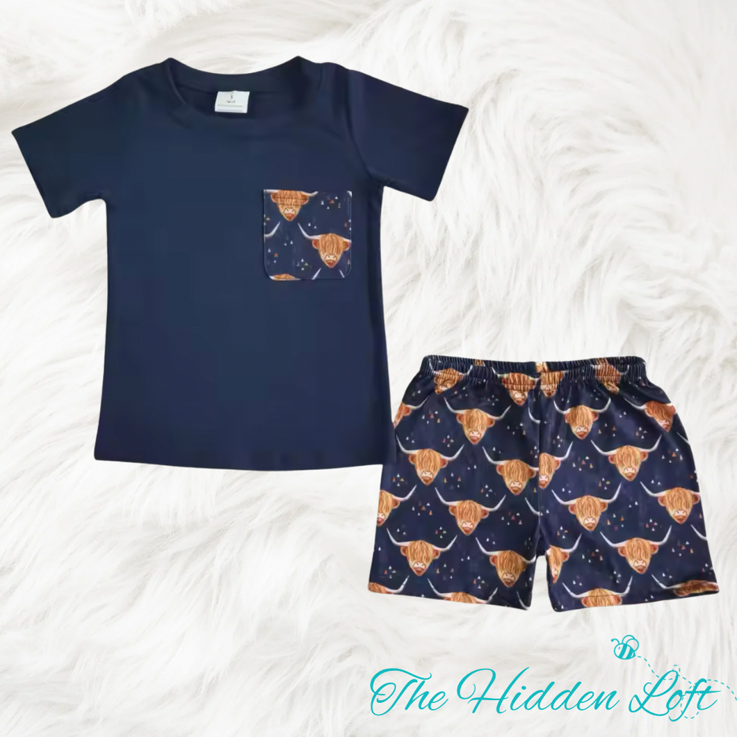 Boy’s Highland Cow Shorts Outfit