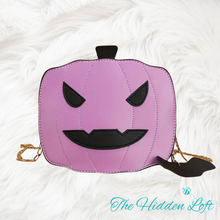 Load image into Gallery viewer, Pumpkin Purse- Purple