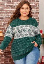 Load image into Gallery viewer, Green Snowflake Sweater