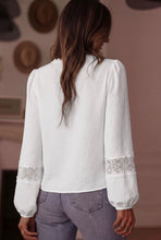 Load image into Gallery viewer, White Floral Blouse