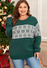 Load image into Gallery viewer, Green Snowflake Sweater