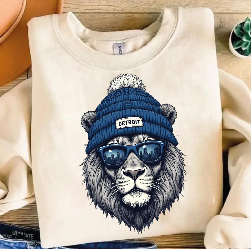 Lion T-Shirt/Sweatshirt