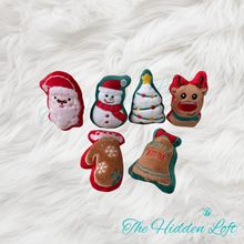 Load image into Gallery viewer, Plush Christmas Cat Toys