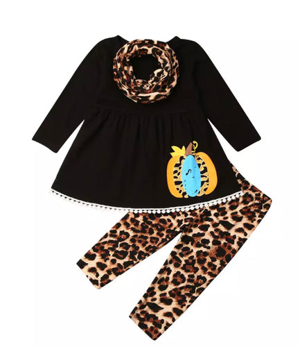 Leopard print pumpkin legging set