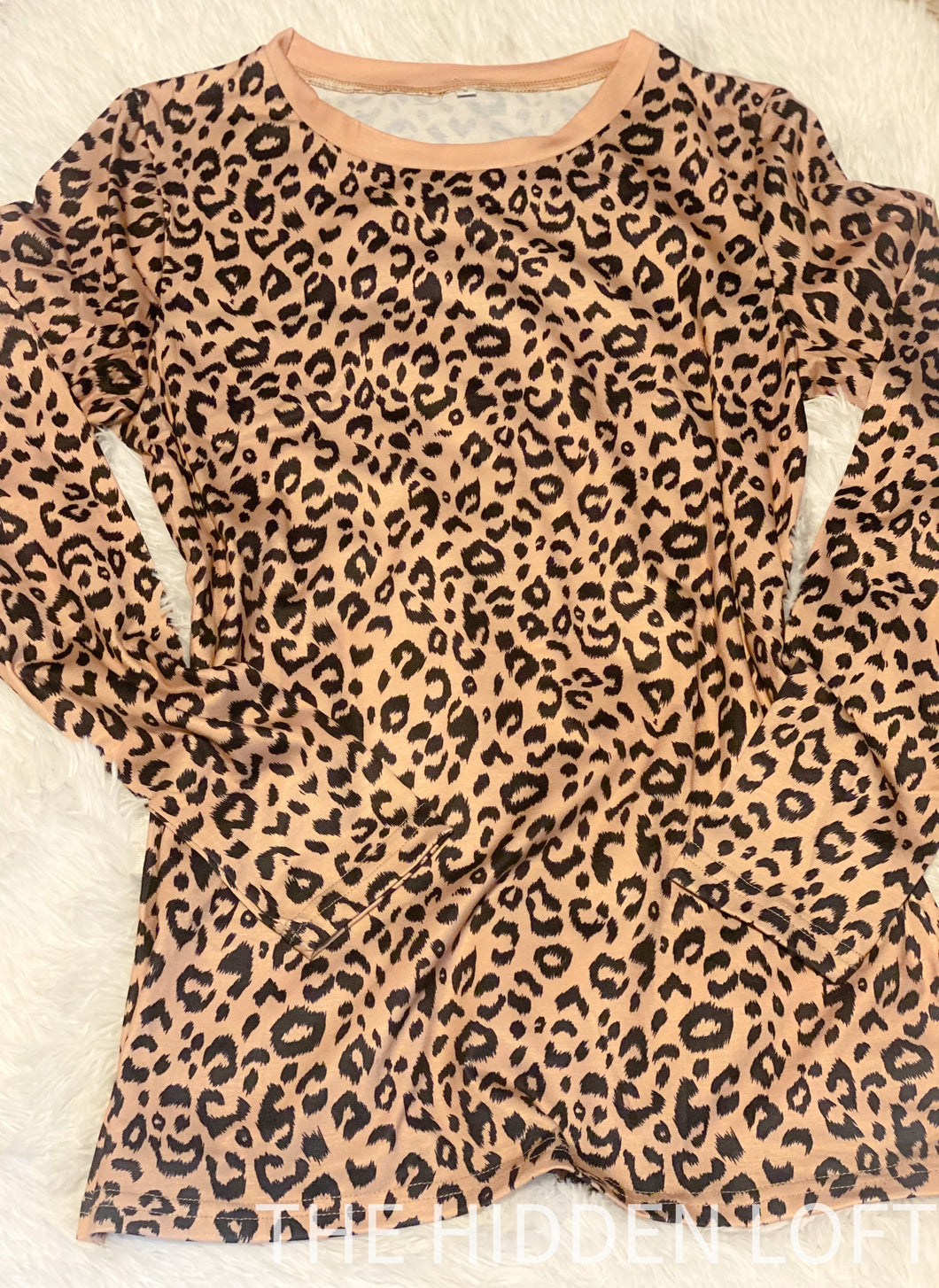 Women’s Long Sleeve Leopard Shirt